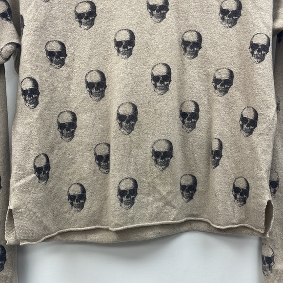 360 Cashmere Skull Graphic Intarsia Crewneck Long Sleeve Knit Sweater Tan Small - Picture 4 of 10
